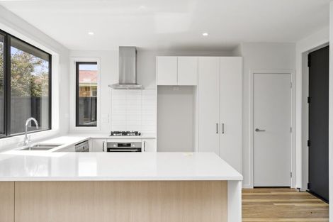 Photo of property in 1/4 Heath Street, Saint Andrews, Hamilton, 3200