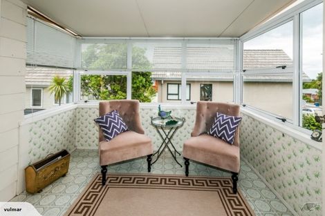 Photo of property in 1/209 Onewa Road, Birkenhead, Auckland, 0626