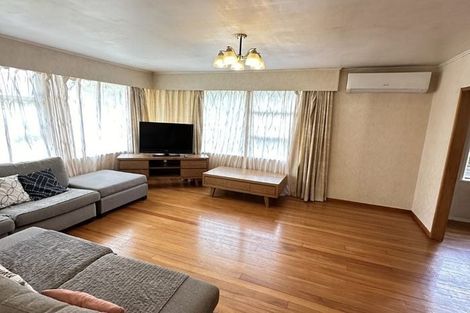 Photo of property in 55 Waitaki Street, Henderson, Auckland, 0612