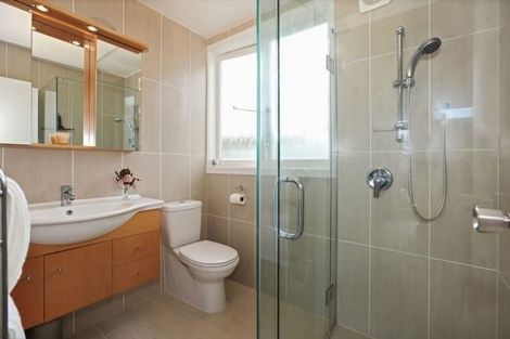 Photo of property in 13 Clovelly Road, Bucklands Beach, Auckland, 2012