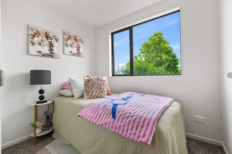 Photo of property in 20a Fairdene Avenue, Henderson, Auckland, 0610