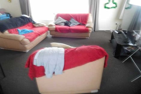 Photo of property in 57 Banks Street, Marfell, New Plymouth, 4310