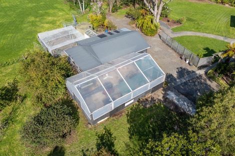 Photo of property in 15 Gleeson Road, Manakau, Levin, 5573