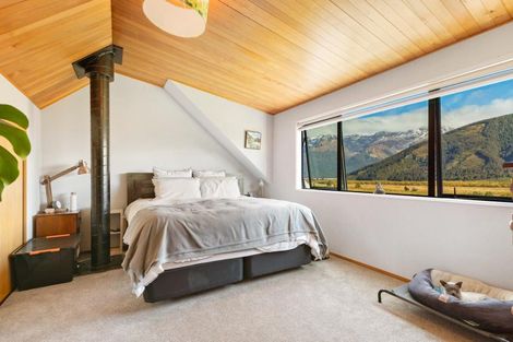 Photo of property in 46c Rees Valley Road, Glenorchy, 9372