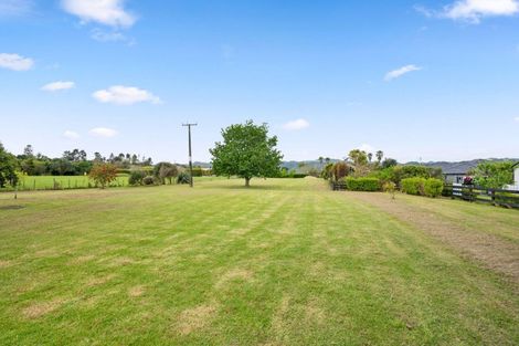Photo of property in 14 Summerfield Way, Parahaki, Whangarei, 0112