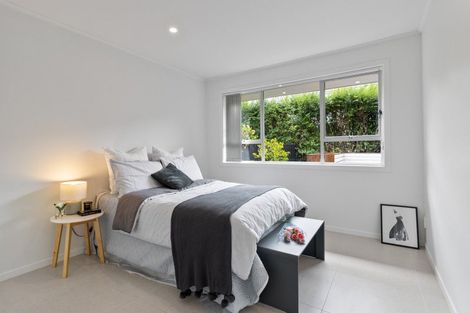 Photo of property in 2/34 Kitchener Road, Sandringham, Auckland, 1025