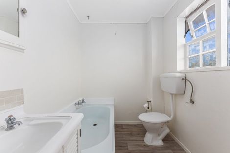 Photo of property in 4/1 Waikare Avenue, Waiwhetu, Lower Hutt, 5010