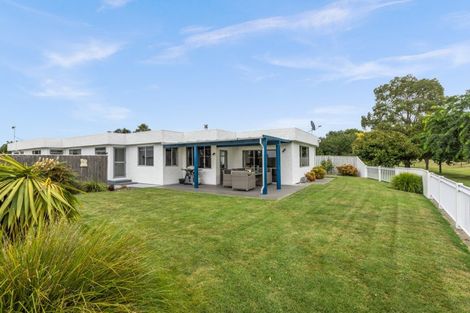 Photo of property in 16 Jacaranda Place, Greenmeadows, Napier, 4112