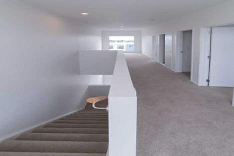 Photo of property in 31 Reynolds Place, Papamoa Beach, Papamoa, 3118