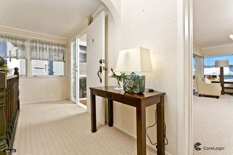 Photo of property in 96 Pupuke Road, Hillcrest, Auckland, 0627