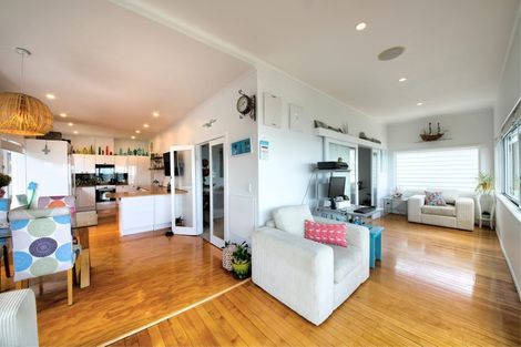 Photo of property in 368 Thames Coast Sh25 Road, Thornton Bay, Thames, 3575