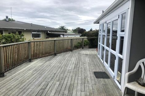 Photo of property in 27 Iles Road, Lynmore, Rotorua, 3010