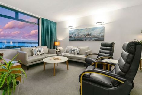 Photo of property in 1/30 Walter Street, Hauraki, Auckland, 0622