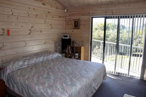 Photo of property in 102 South Highway East, Whitianga, 3510