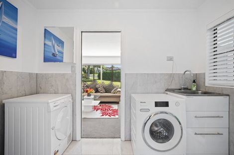 Photo of property in 112 Valley Road, Pukekohe, 2120