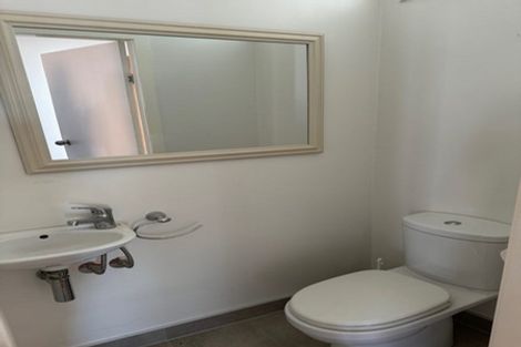 Photo of property in 135 Rongotai Road, Kilbirnie, Wellington, 6022