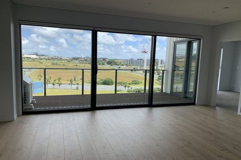 Photo of property in 503/3 Kaipiho Lane, Albany, Auckland, 0632