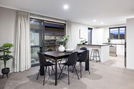 Photo of property in 44 Te Kio Crescent, Papamoa Beach, Papamoa, 3118