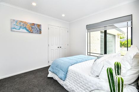 Photo of property in 15 Rathmar Drive, Manurewa, Auckland, 2105