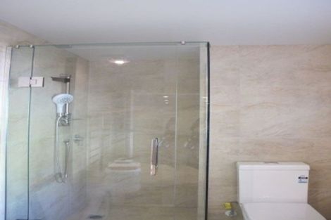 Photo of property in 98a Arran Road, Browns Bay, Auckland, 0630