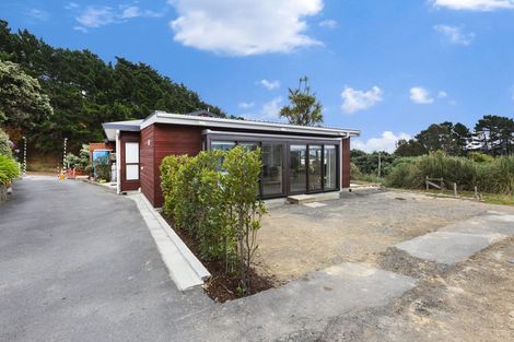 Photo of property in 8 Papakowhai Road, Papakowhai, Porirua, 5024