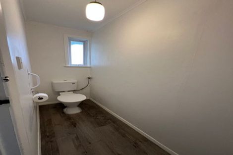 Photo of property in 100 Helston Road, Paparangi, Wellington, 6037