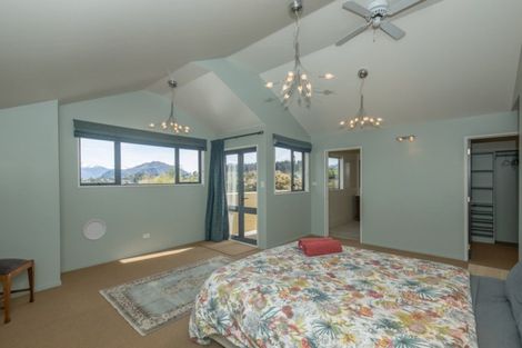 Photo of property in 65 Warren Street, Wanaka, 9305