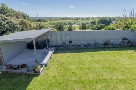 Photo of property in 49 Kapiti Lane, Otaki Beach, Otaki, 5512