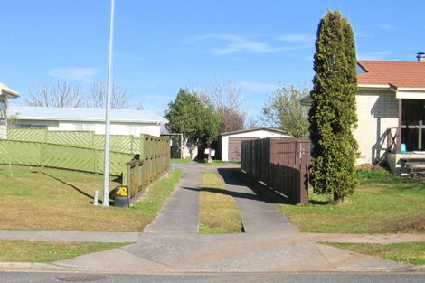 Photo of property in 9 Beatrice Place, Nawton, Hamilton, 3200