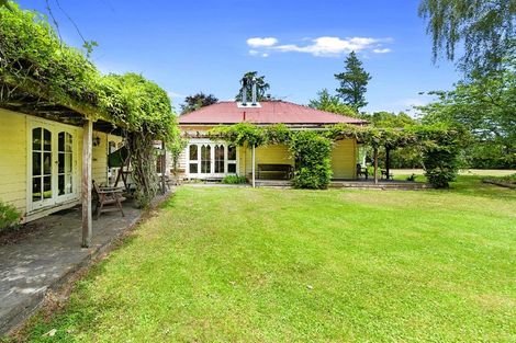 Photo of property in Kirwee House, 1470 Courtenay Road, Kirwee, Darfield, 7671