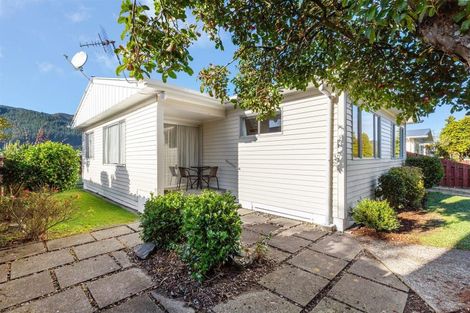 Photo of property in 236 Wellington Road, Wainuiomata, Lower Hutt, 5014