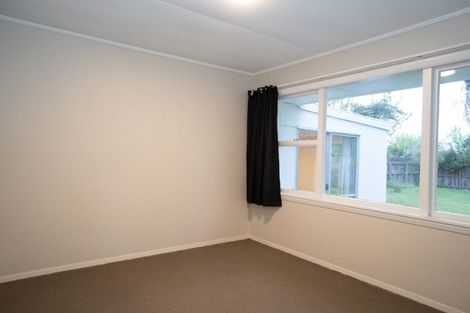Photo of property in 98 Prestons Road, Redwood, Christchurch, 8051