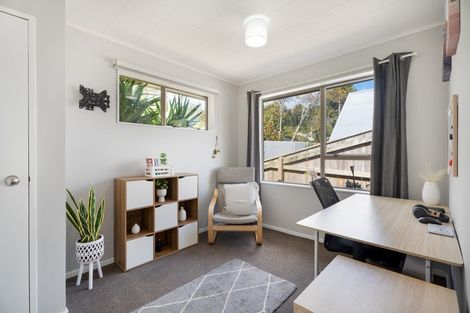 Photo of property in 78 Kairimu Street, Stokes Valley, Lower Hutt, 5019