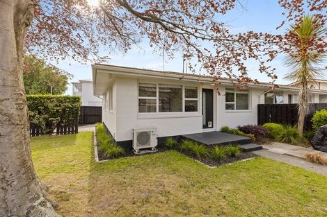 Photo of property in 1/82 Holly Road, St Albans, Christchurch, 8014