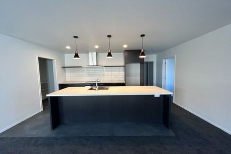 Photo of property in 37 Tomtit Crescent, Lake Hawea, 9382