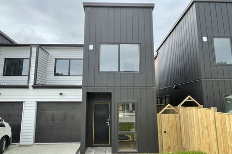 Photo of property in 16 Korokio Lane, Henderson, Auckland, 0612