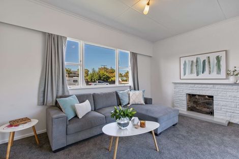 Photo of property in 3 Perham Place, Aramoho, Whanganui, 4500