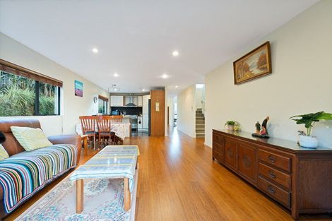 Photo of property in 37 Virginia Street, Henderson, Auckland, 0612