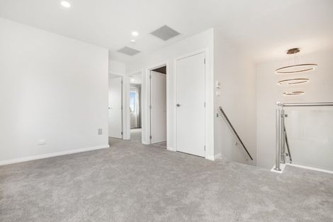 Photo of property in 1a Surrey Street, Manurewa, Auckland, 2102