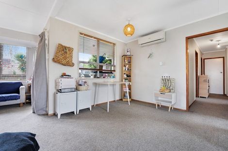 Photo of property in 91 Arimu Road, Papakura, 2110