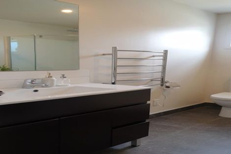 Photo of property in 699a Great North Road, Grey Lynn, Auckland, 1021