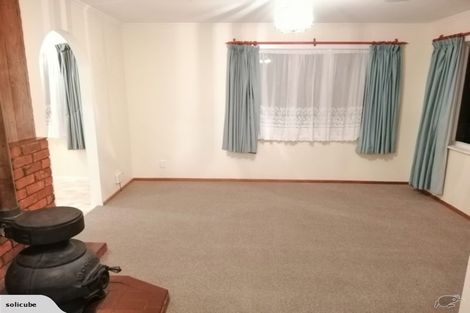 Photo of property in 32 Arapiko Street, Johnsonville, Wellington, 6037