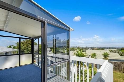 Photo of property in 66b Tiri Road, Manly, Whangaparaoa, 0930