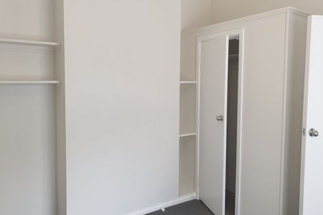 Photo of property in 19 Main Street, Hospital Hill, Napier, 4110