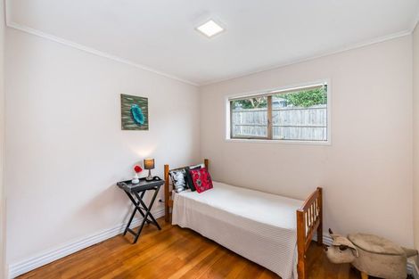 Photo of property in 18 Ruru Road, Otaihanga, Paraparaumu, 5036