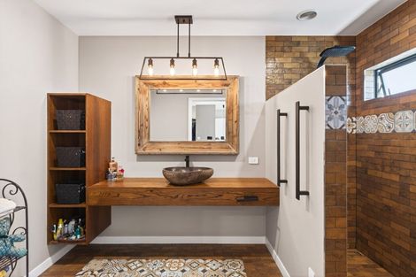 Photo of property in 5 Beach Cove, Wainui, Gisborne, 4010