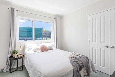 Photo of property in 1301 Whangaparaoa Road, Army Bay, Whangaparaoa, 0930