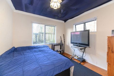 Photo of property in 4 Oakdale Road, Mount Roskill, Auckland, 1041
