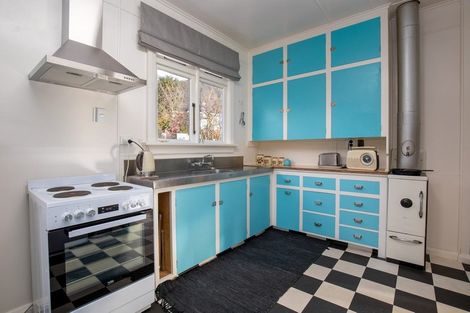 Photo of property in 34 Branxholm Street, Roxburgh, 9500