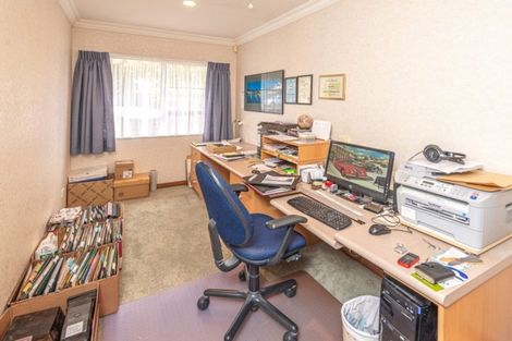 Photo of property in 10 Saint Helens Place, Tawhero, Whanganui, 4501